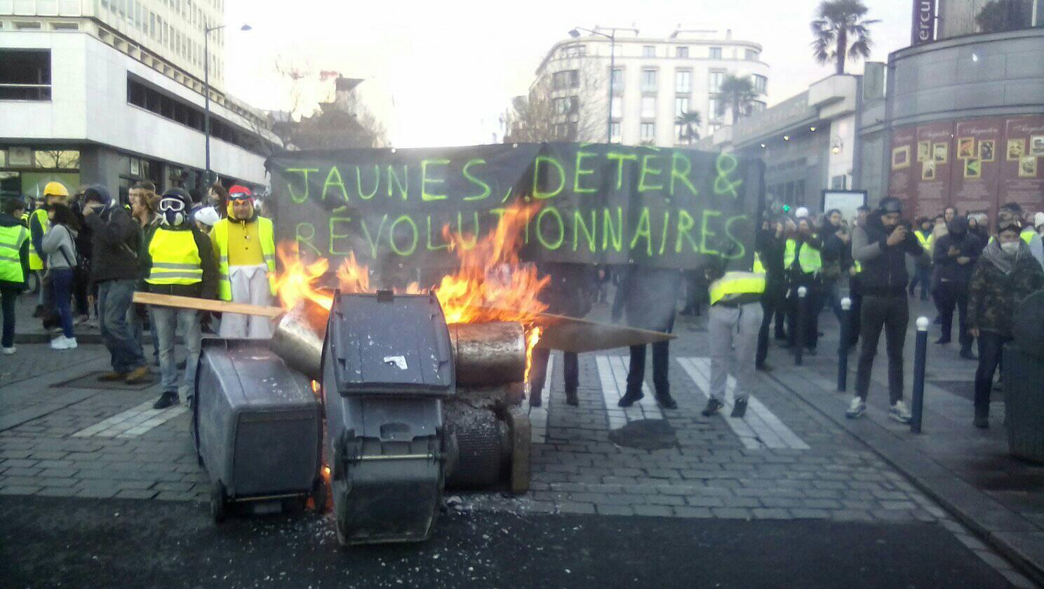 Gilets Jaunes Revue De Presse Du 18 19 Janvier Ricochets