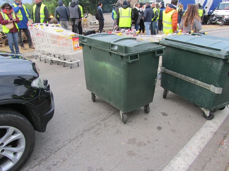 Drôme Loriol Et Livron Fortes Mobilisations Et Blocages