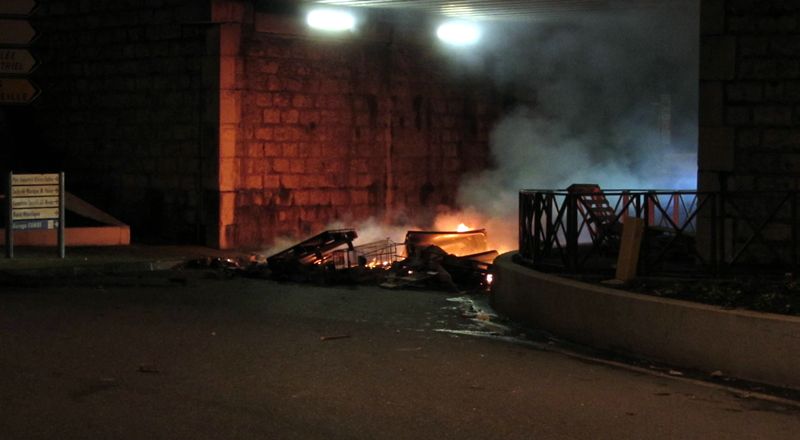 Ardèche Gilets Jaunes Le Pouzin 1er Décembre Tensions Et